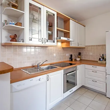 Apartment Campanile *