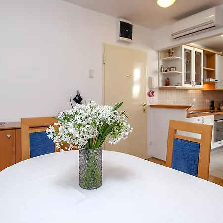 Campanile Apartment