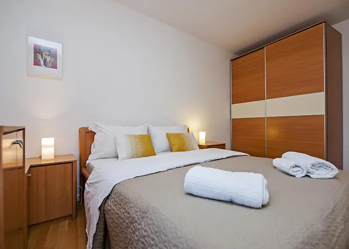 Apartment Campanile *