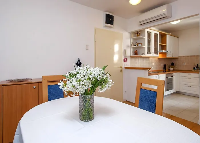 Campanile Apartment